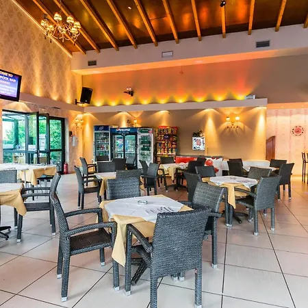 Hotel Costas Kalamákion