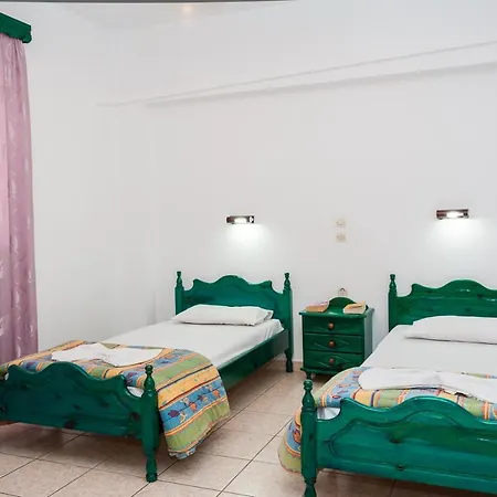 Costas 2* Kalamaki (Zakynthos)