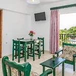 Costas Hotel