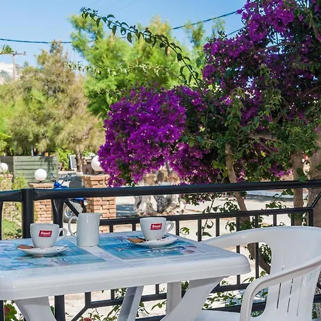 Otel Costas